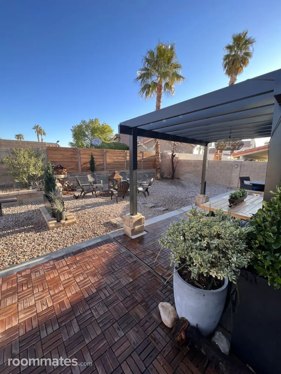 Profile photo 7 of 15