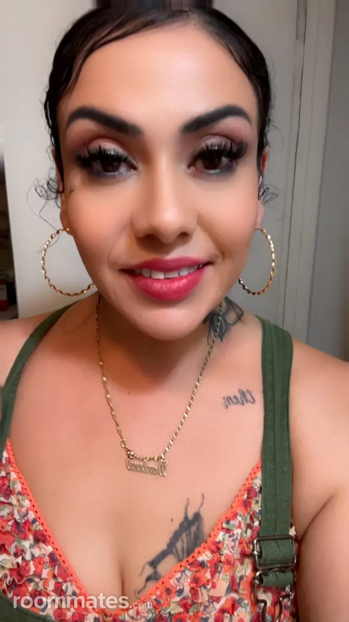 Profile photo 1 of 1