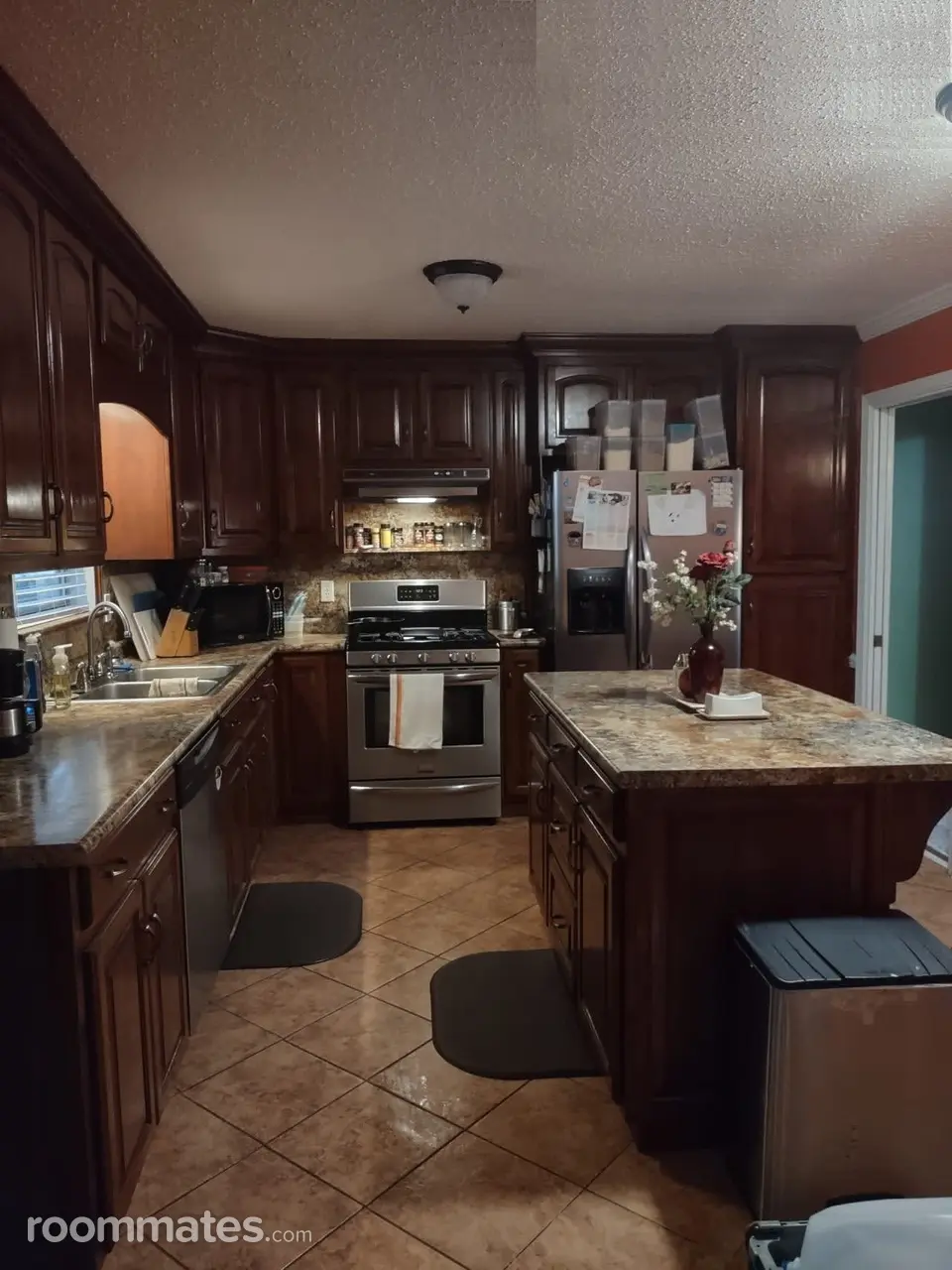 Profile photo 4 of 11