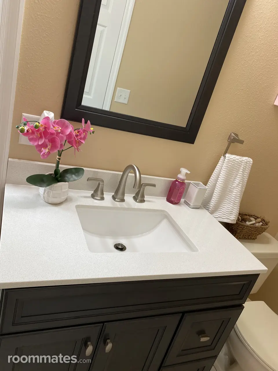 Profile photo 7 of 11