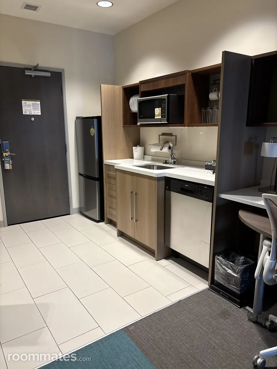 Profile photo 3 of 4