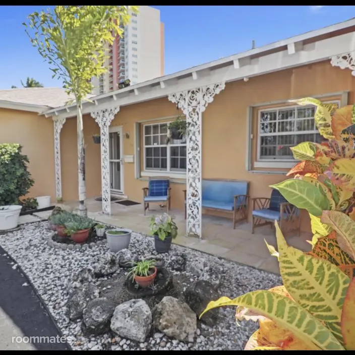 Room for rent in Riviera Beach, FL $1100, house