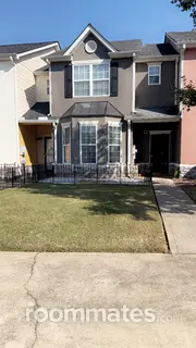 Room for rent in Jonesboro, GA $800, townhouse