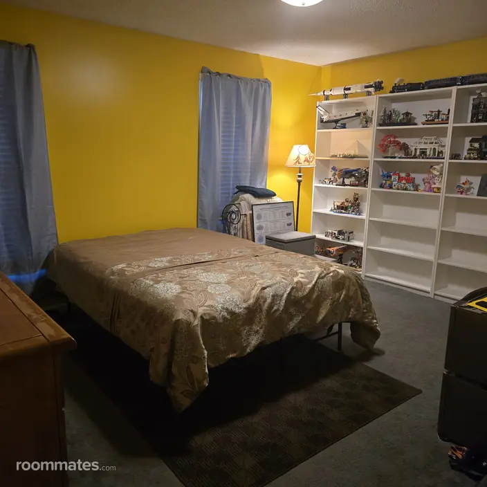 Room for rent in Garner, NC $1000, house