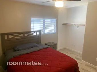 Room for rent in San Tan Valley, AZ $900, house