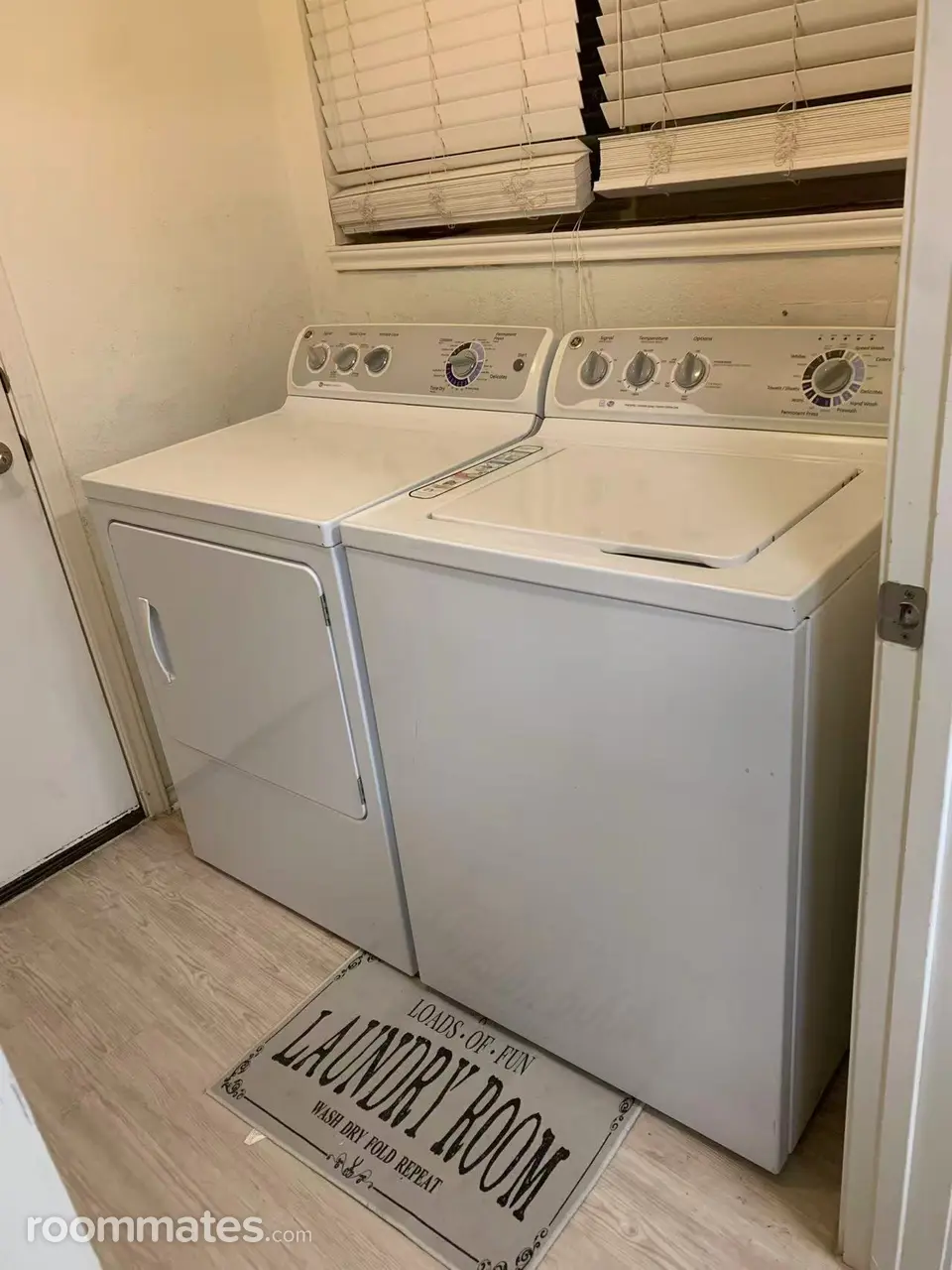 Profile photo 4 of 8