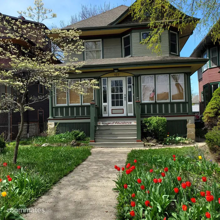 Room for rent in Oak Park, IL $750, house