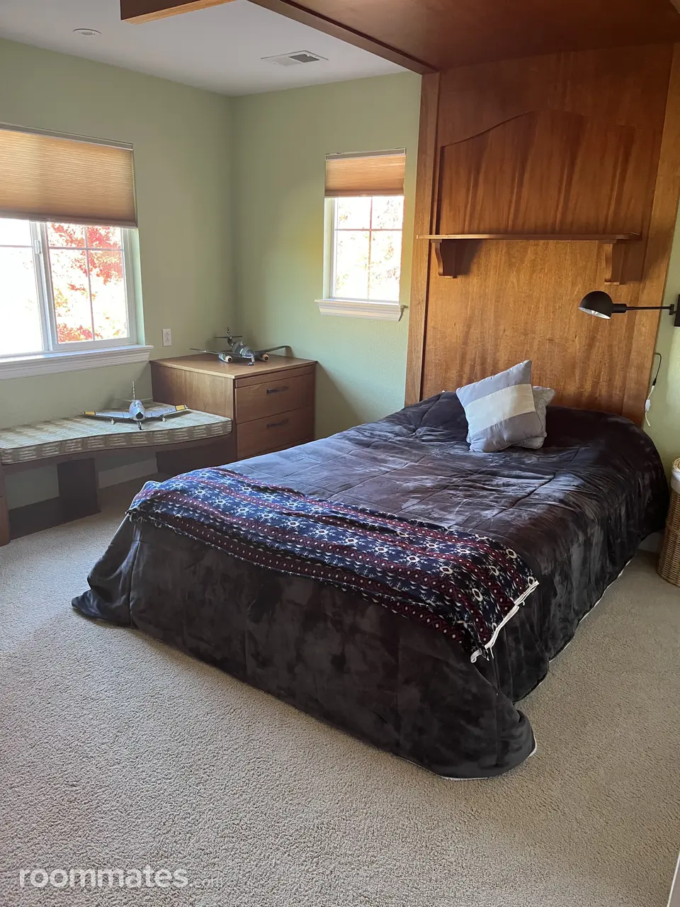 Profile photo 6 of 8