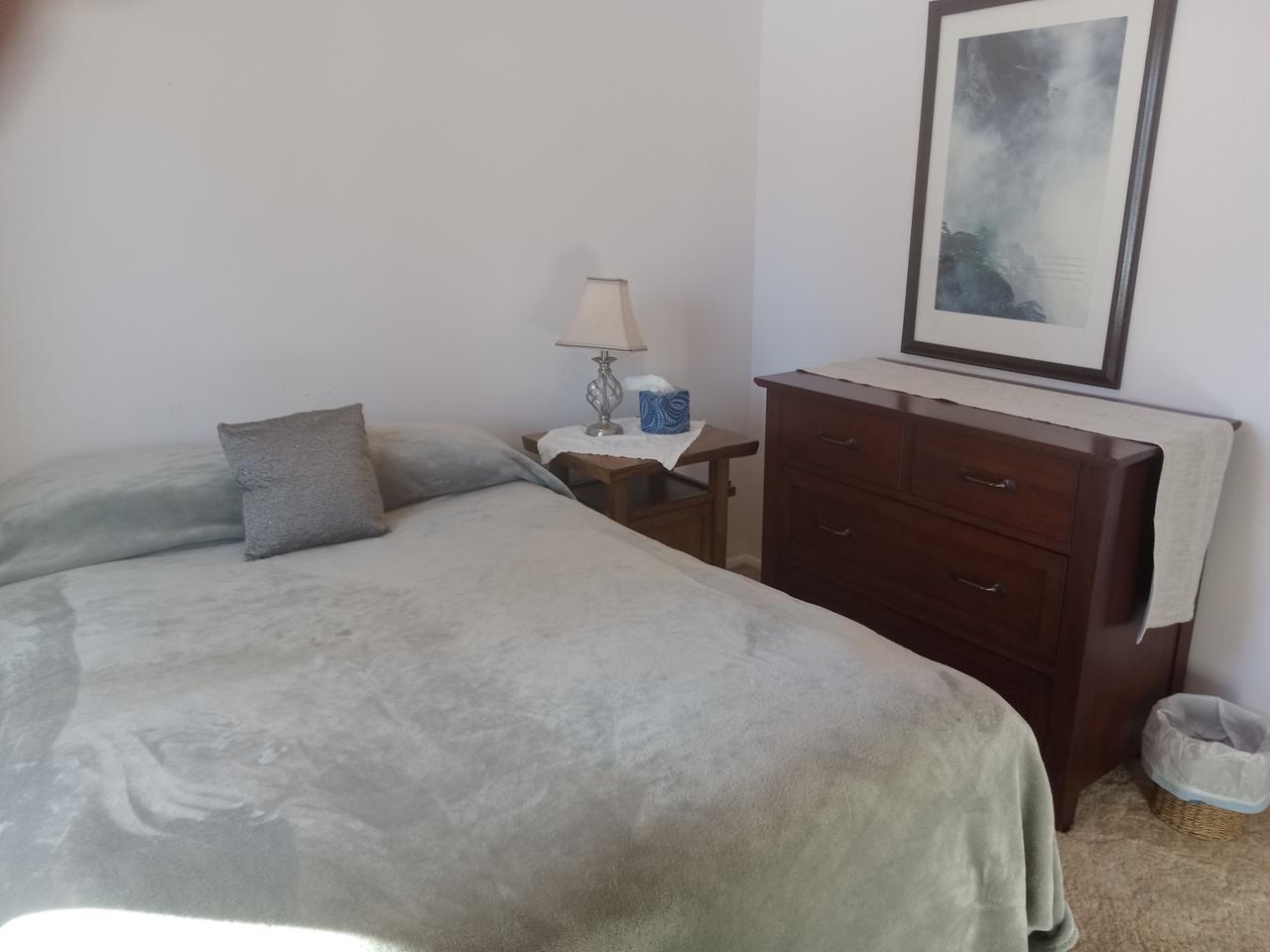 Profile photo 1 of 9