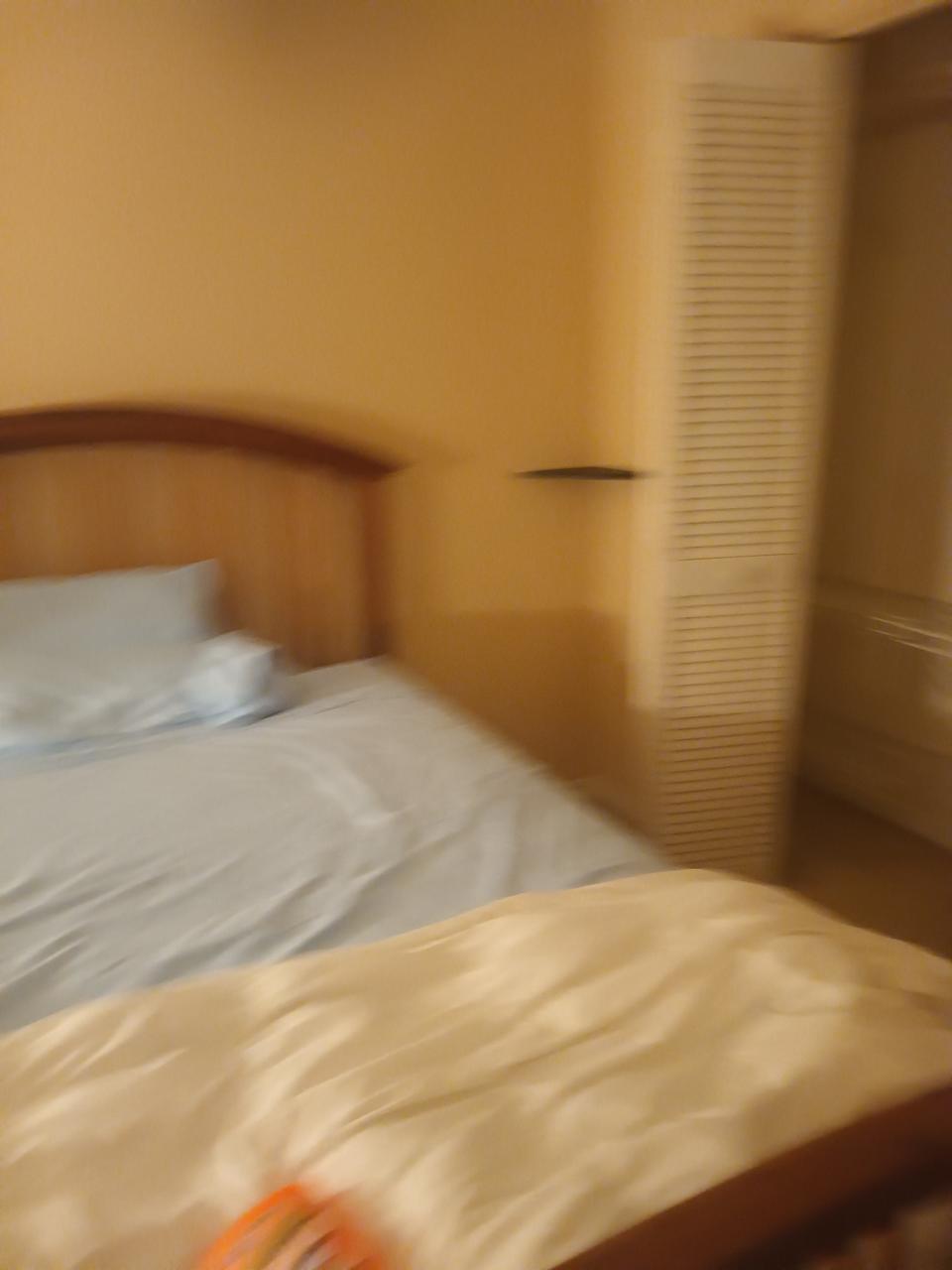 Profile photo 9 of 18