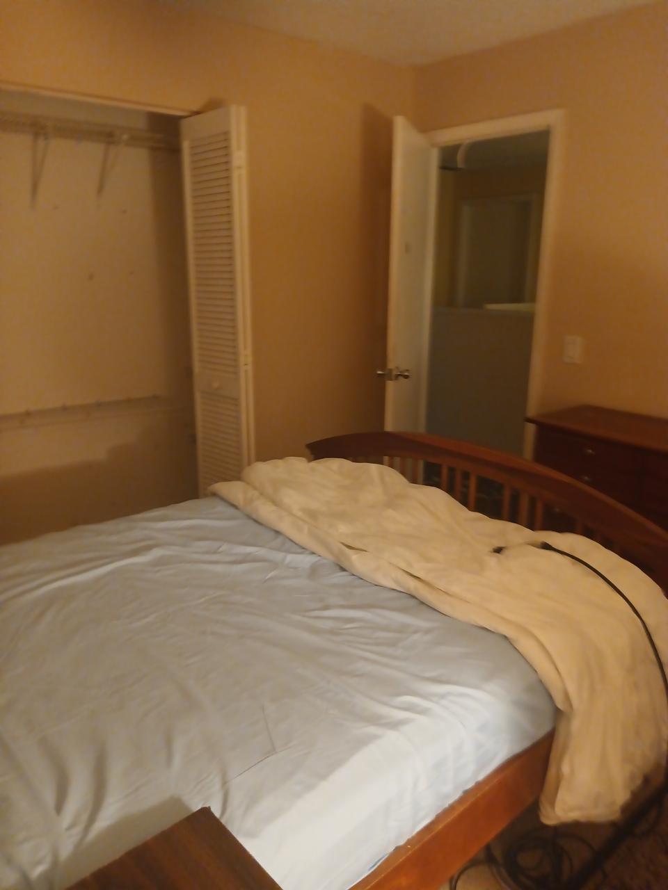 Profile photo 10 of 18