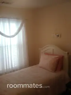 Room for rent in Atlanta, GA $750, house
