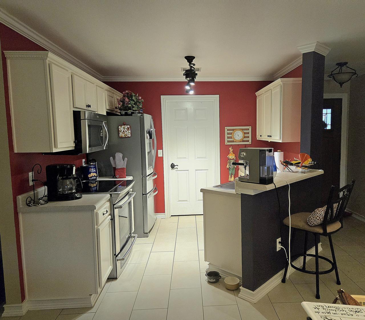 Profile photo 5 of 19