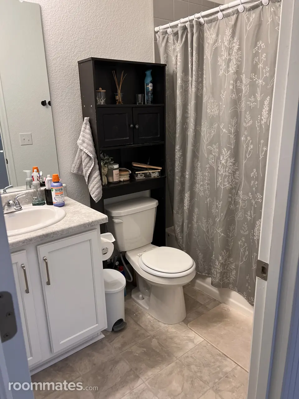 Profile photo 3 of 9