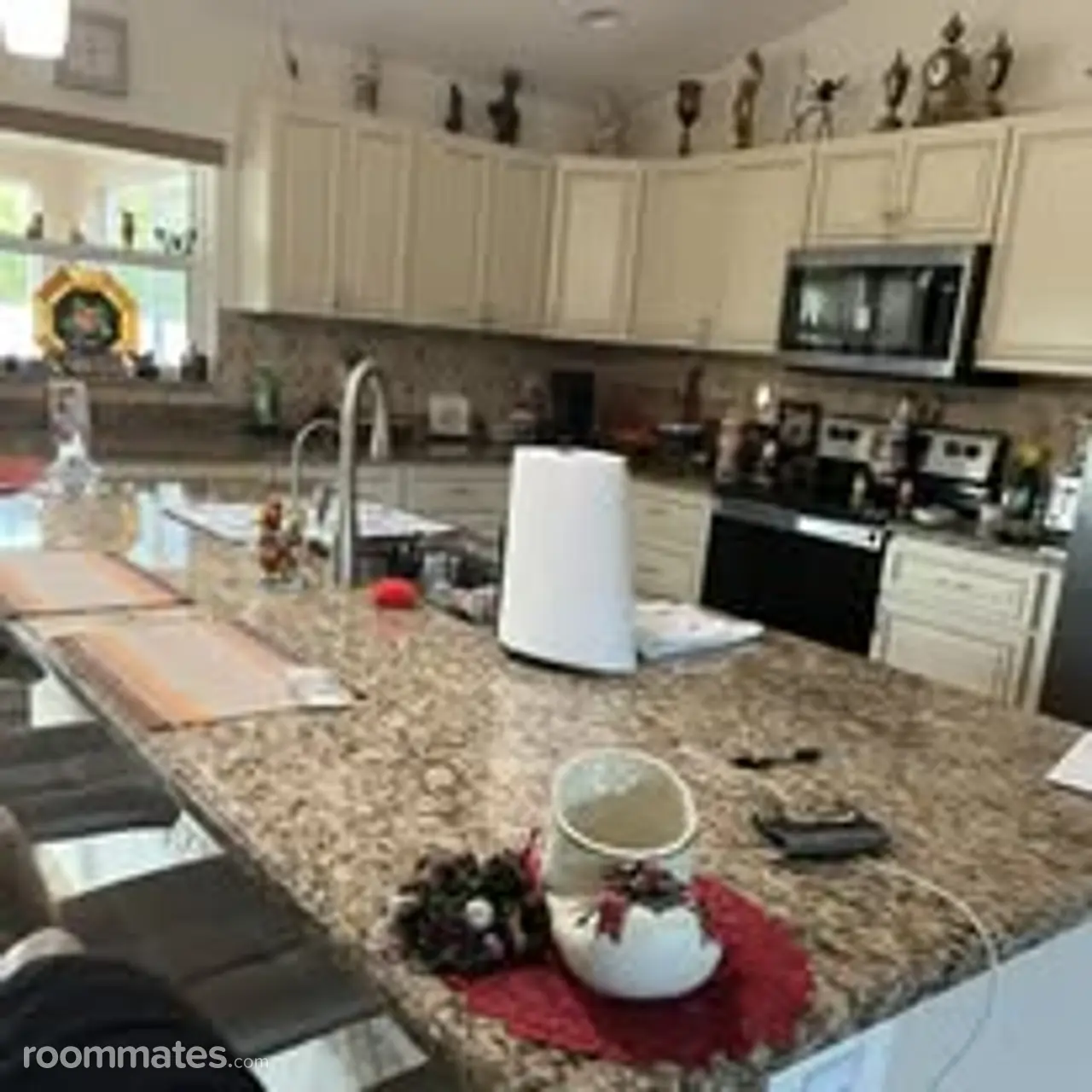 Profile photo 8 of 21