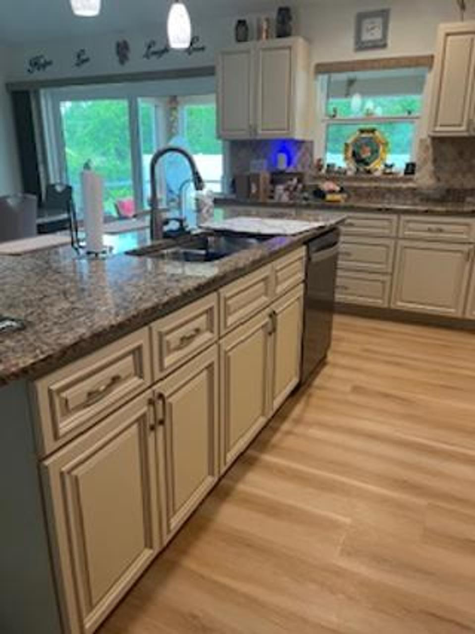 Profile photo 20 of 21