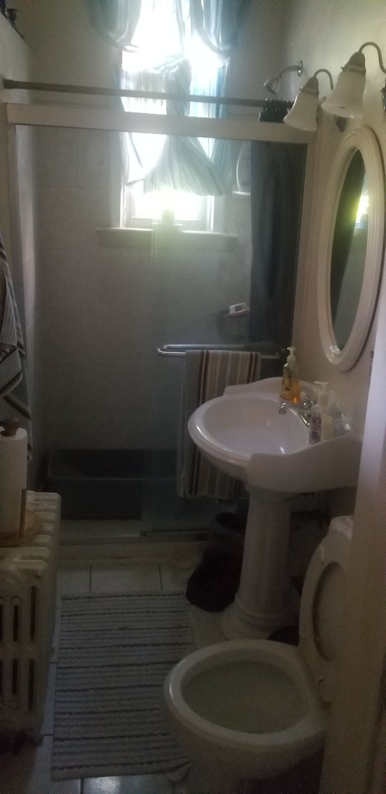 Profile photo 5 of 20