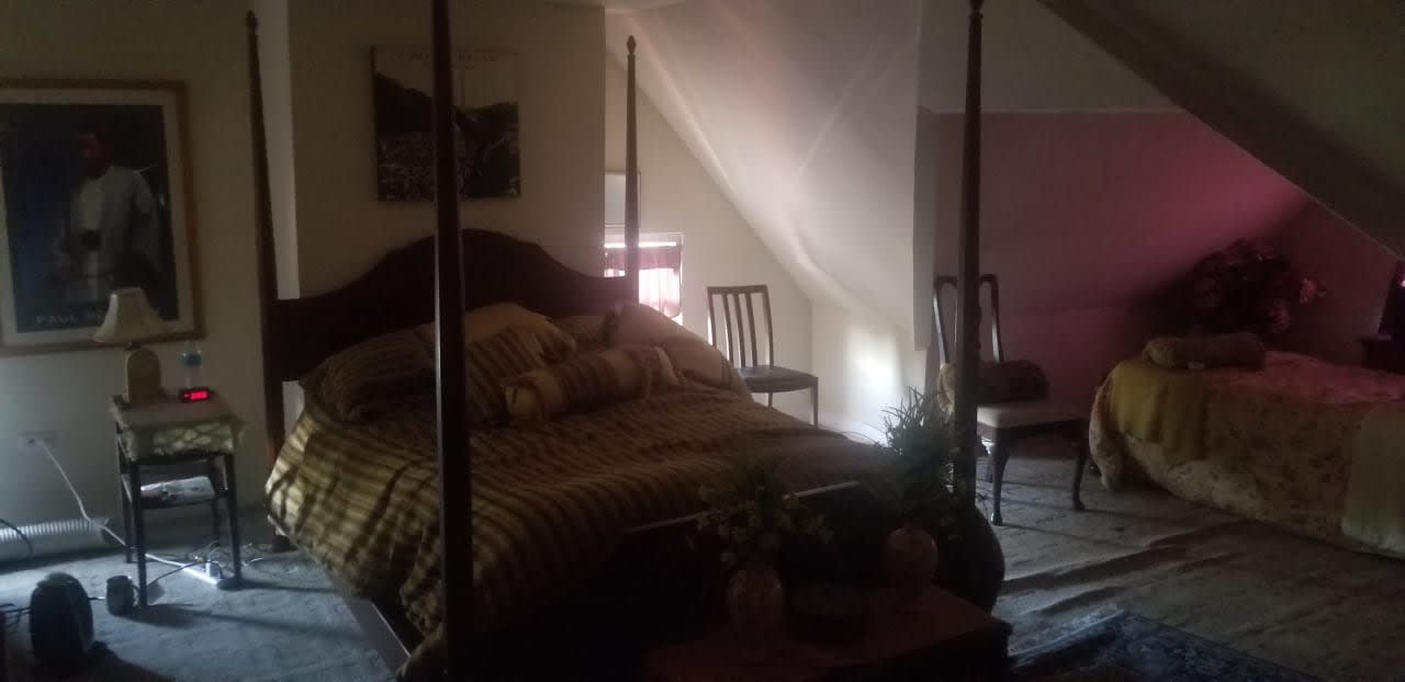 Profile photo 2 of 20