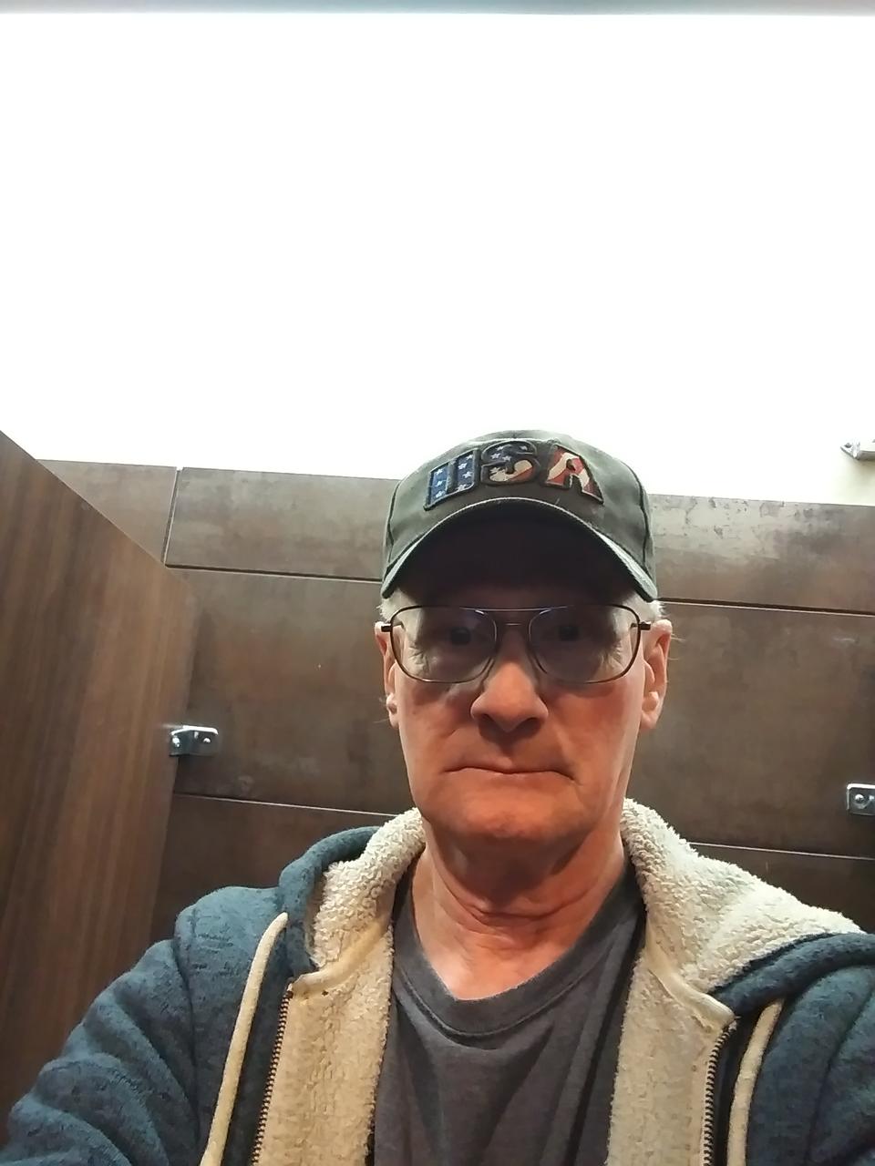 Profile photo 1 of 1