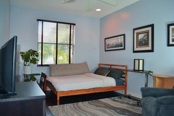 Room for rent in Fort Lauderdale, FL $1100, house