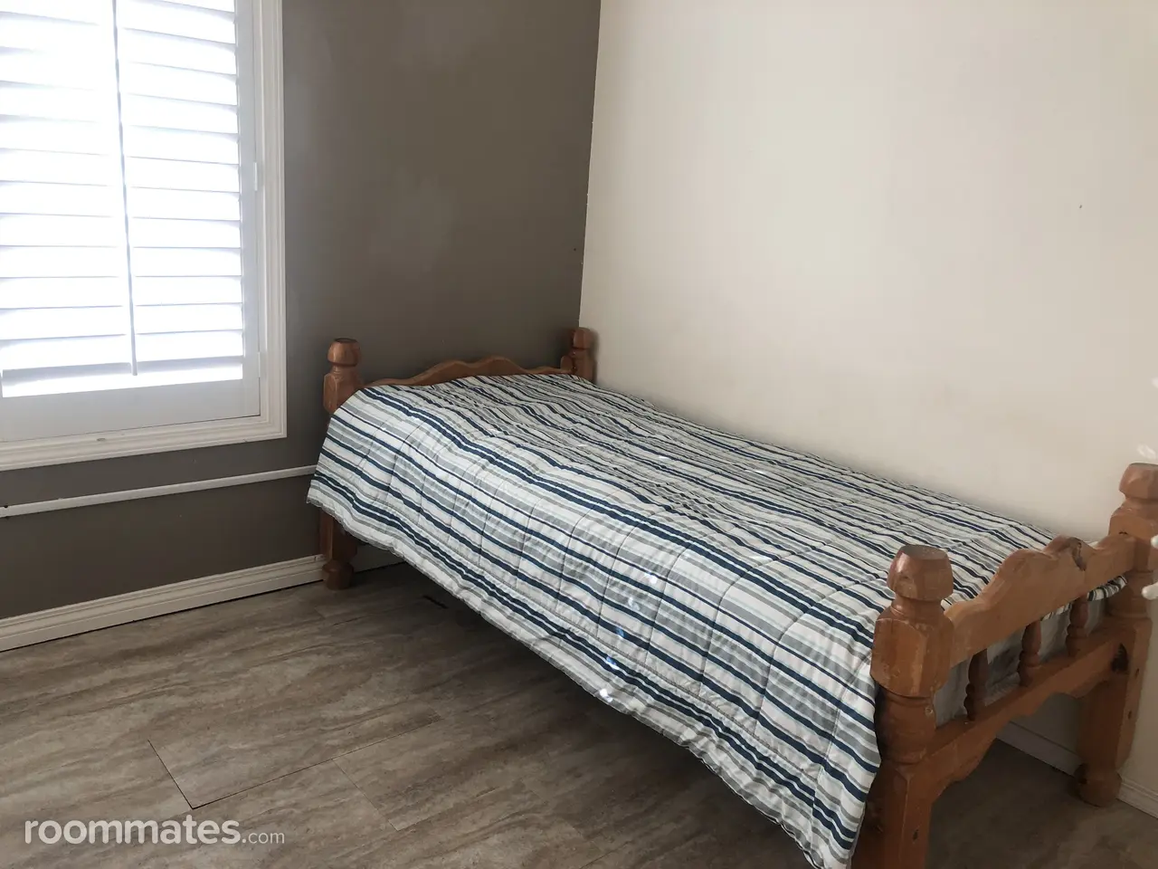 Profile photo 2 of 3