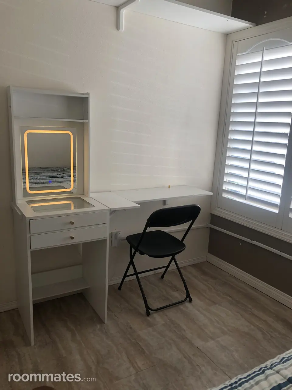 Profile photo 1 of 3