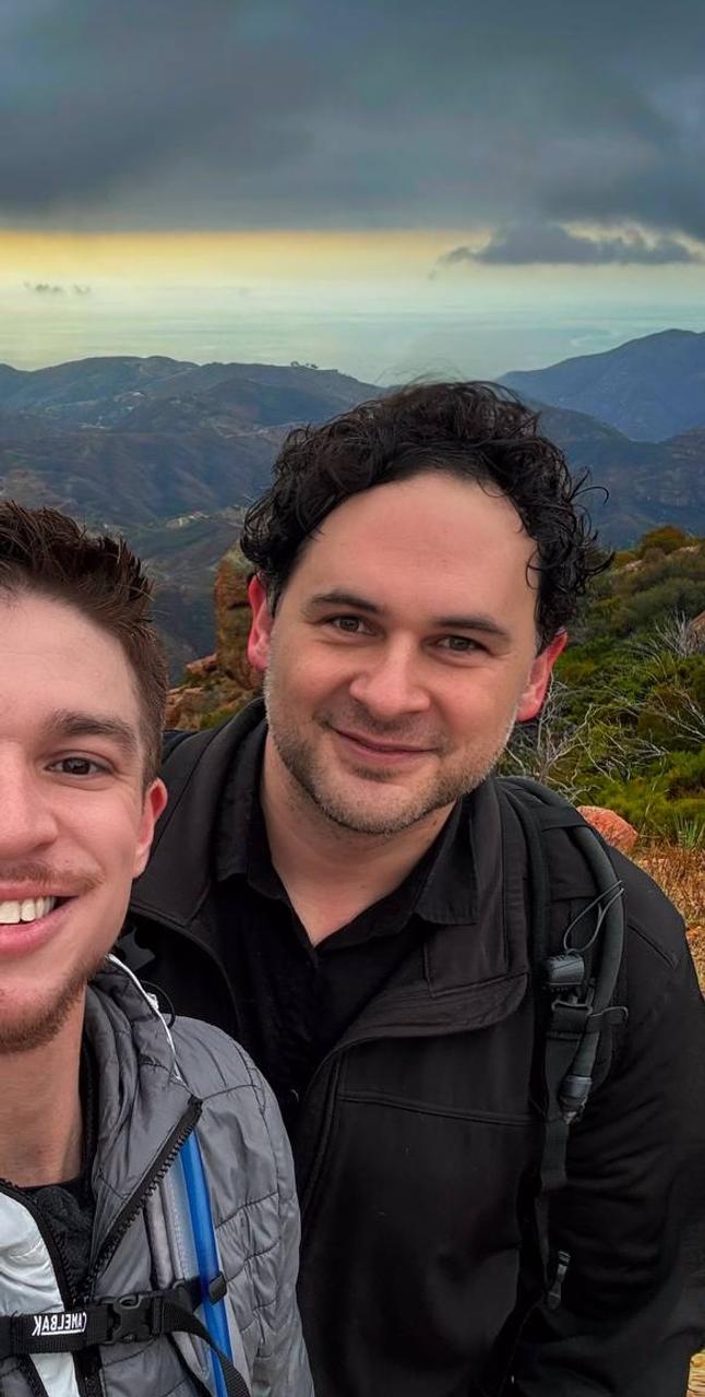 Profile photo 6 of 6