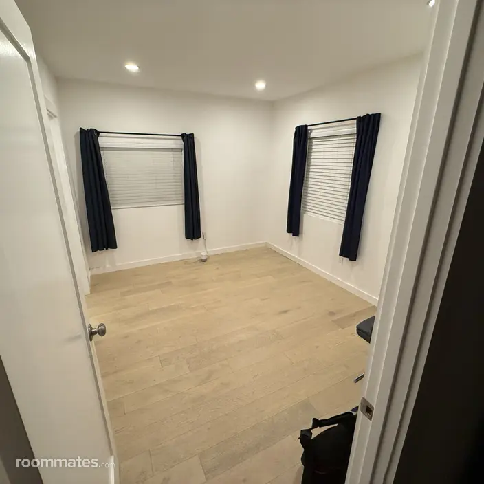 Room for rent in Los Angeles, CA $1600, house