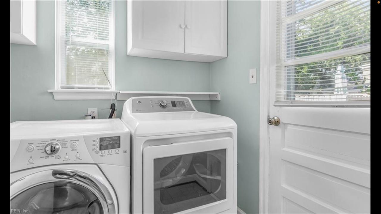 Profile photo 5 of 10