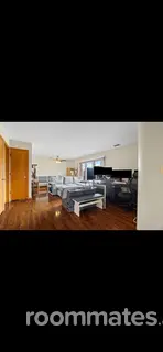 Room for rent in Chicago Ridge, IL $800, condo