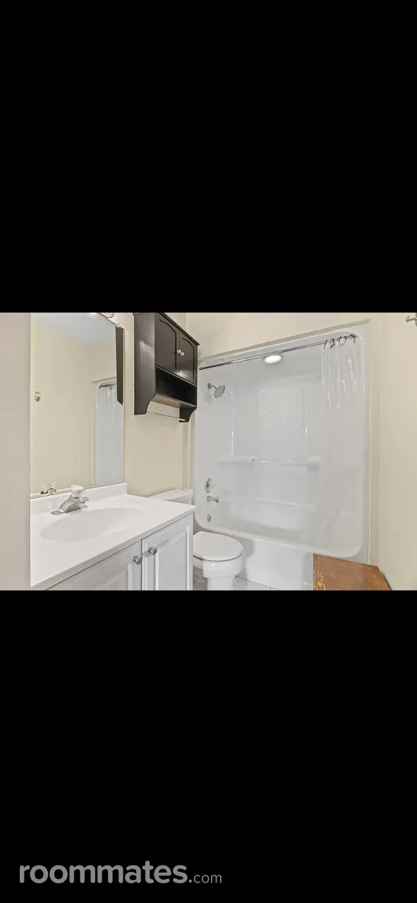 Profile photo 2 of 10