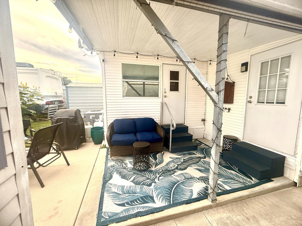 Profile photo 4 of 11