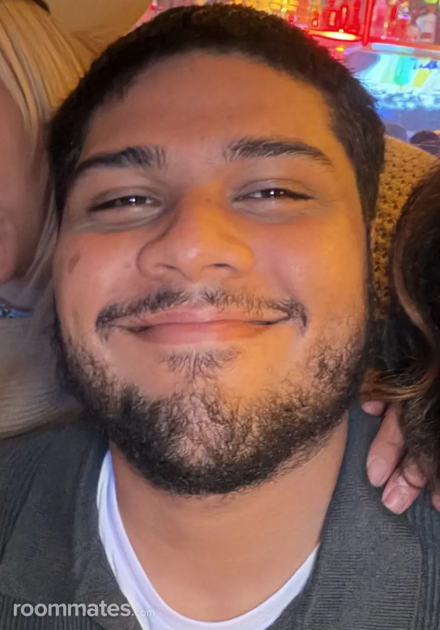 Profile photo 2 of 3