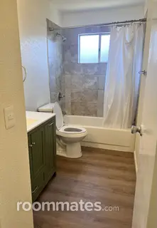 Room for rent in San Diego, CA $1000, house