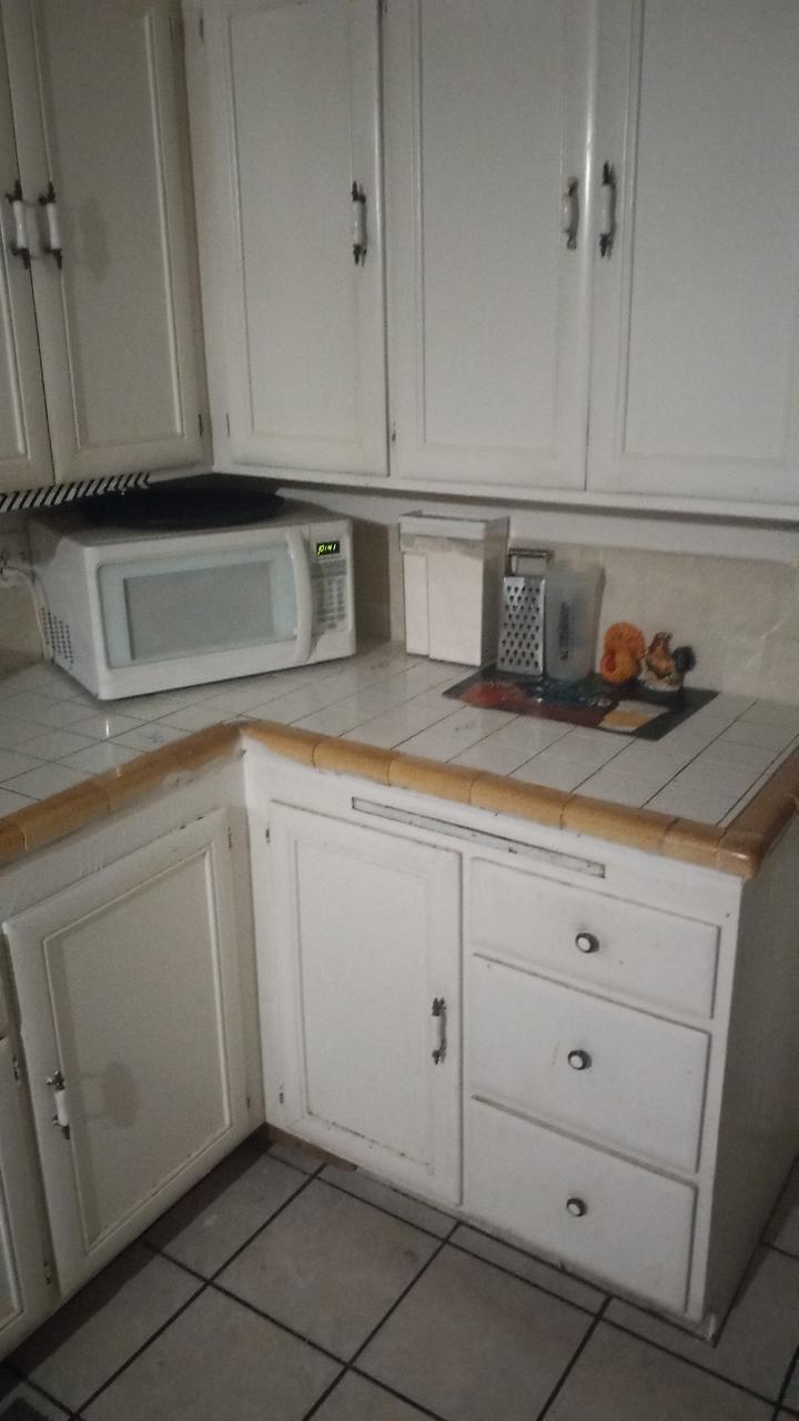 Profile photo 3 of 4