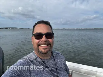 Roommate looking Port Saint Lucie, FL, $2000