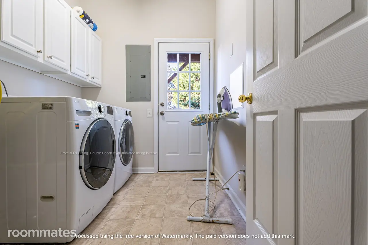 Profile photo 1 of 11