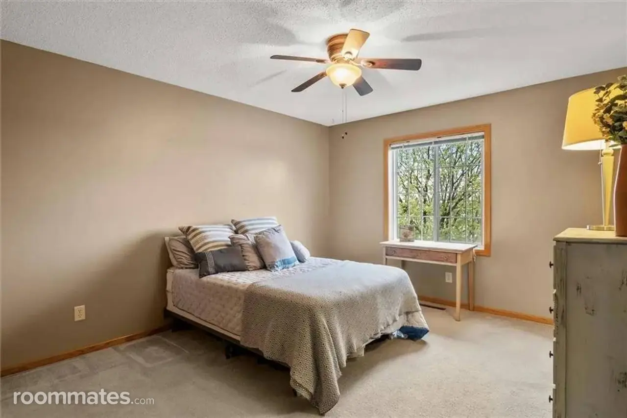 Profile photo 2 of 7