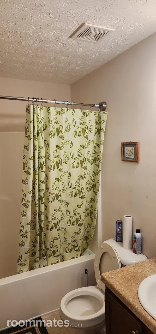 Profile photo 7 of 10