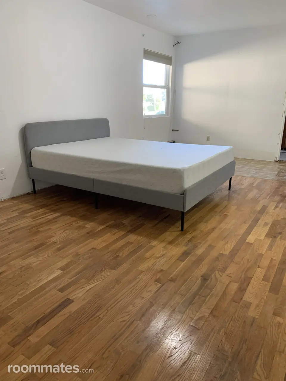 Profile photo 5 of 10