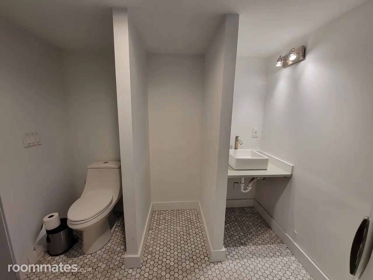 Profile photo 3 of 7