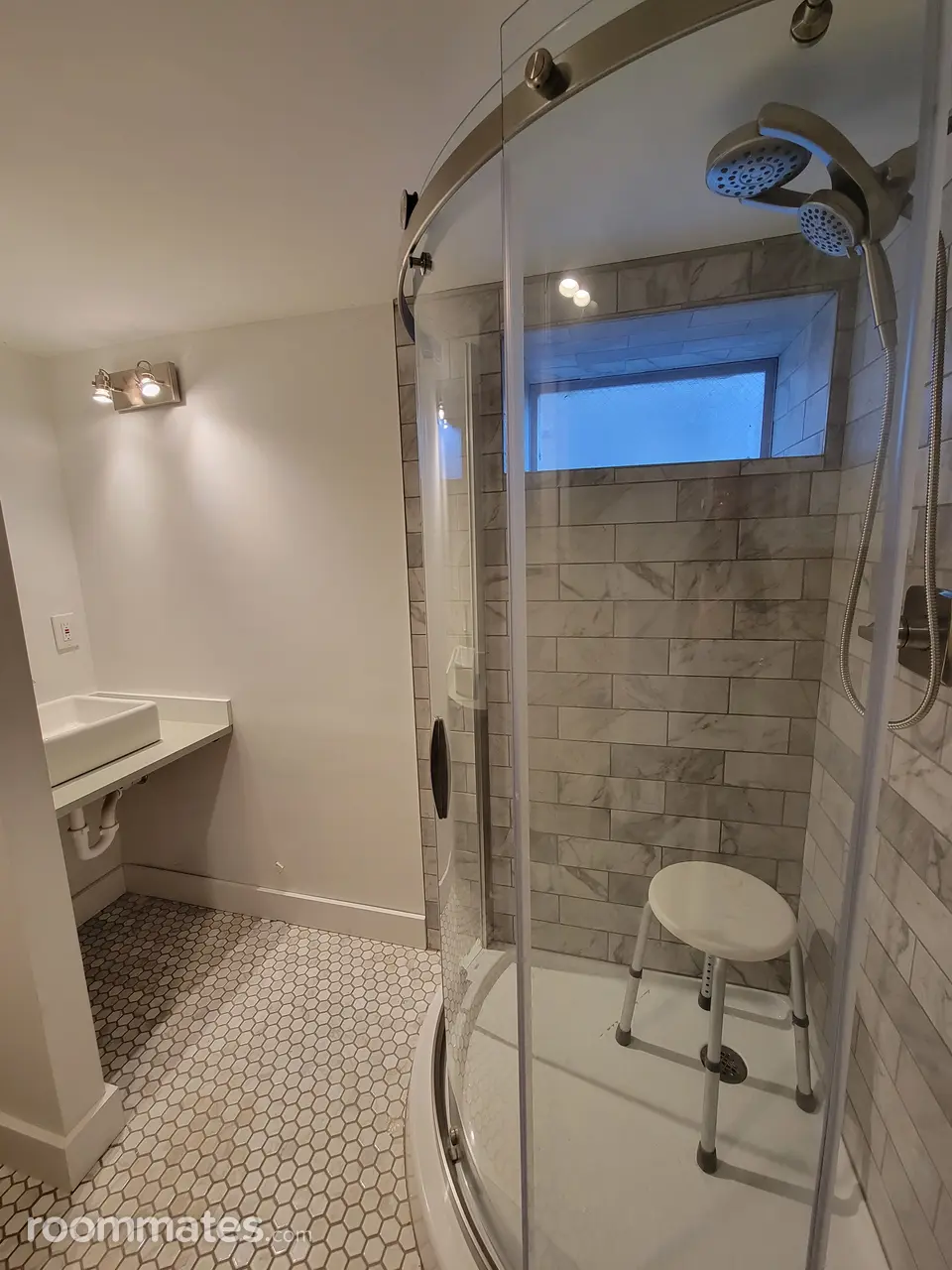 Profile photo 5 of 7