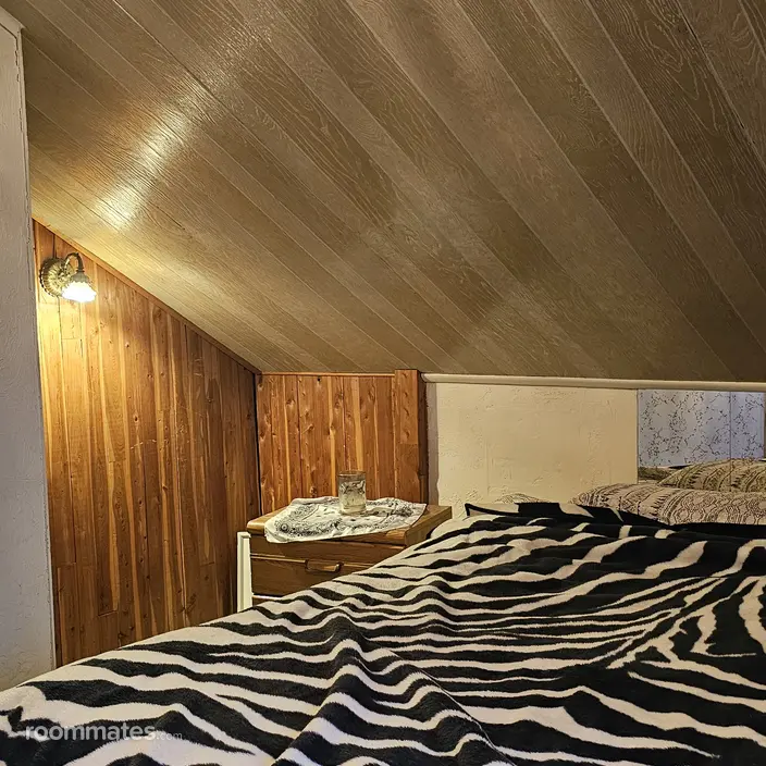Room for rent in Hacienda Heights, CA $1100, house