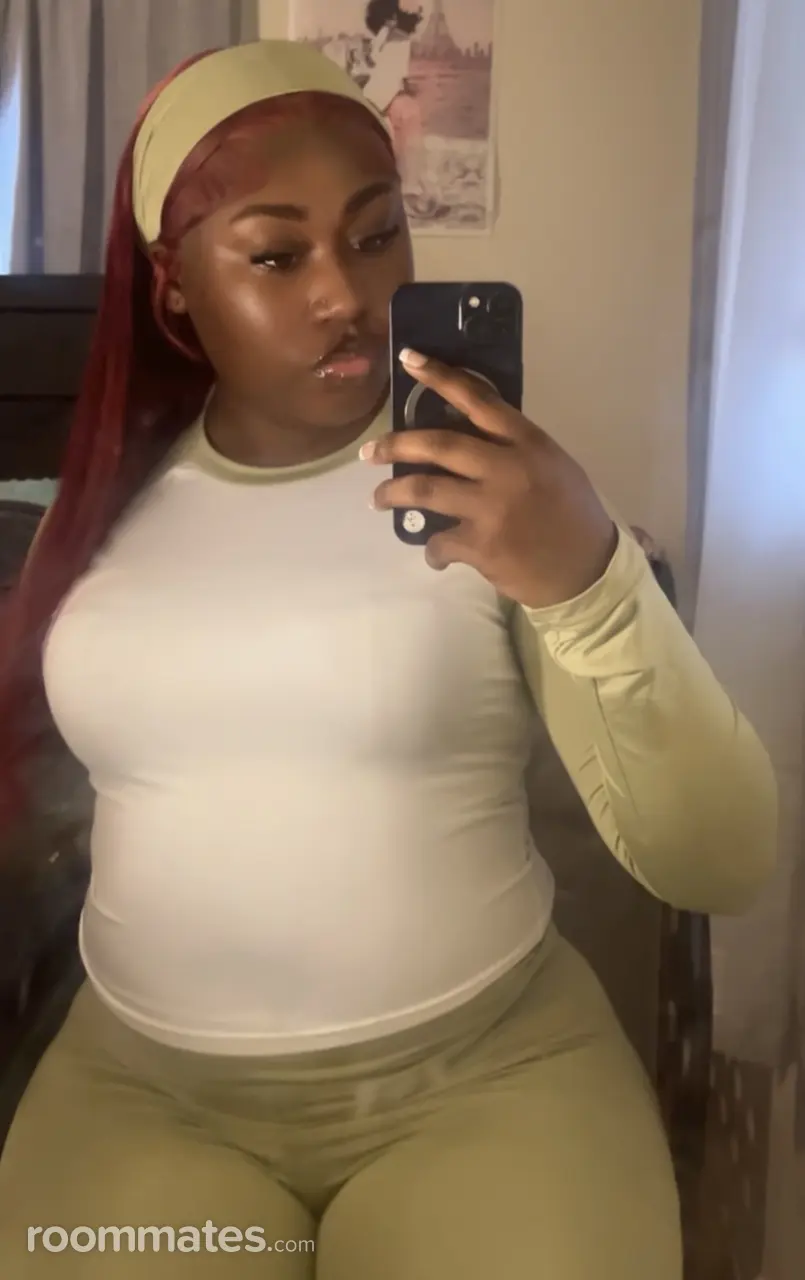 Profile photo 1 of 1