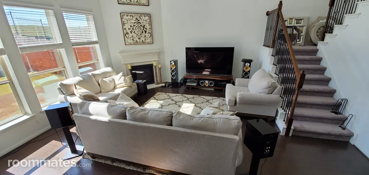 Profile photo 4 of 9