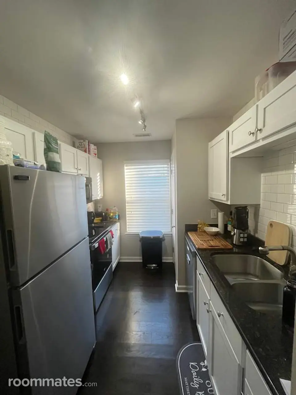 Profile photo 5 of 10