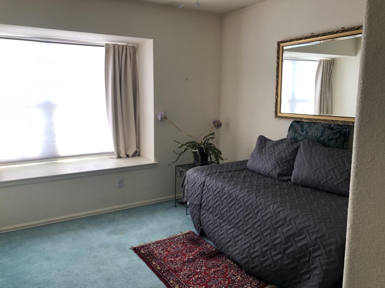 Profile photo 4 of 5