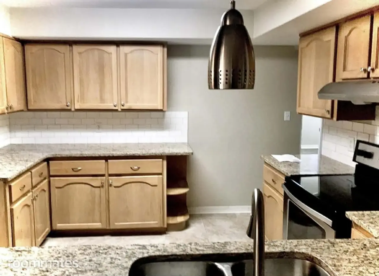 Profile photo 4 of 20