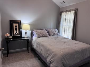 Room for rent in College Park, GA $800, house