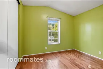 Room for rent in Sumner, WA $1000, house